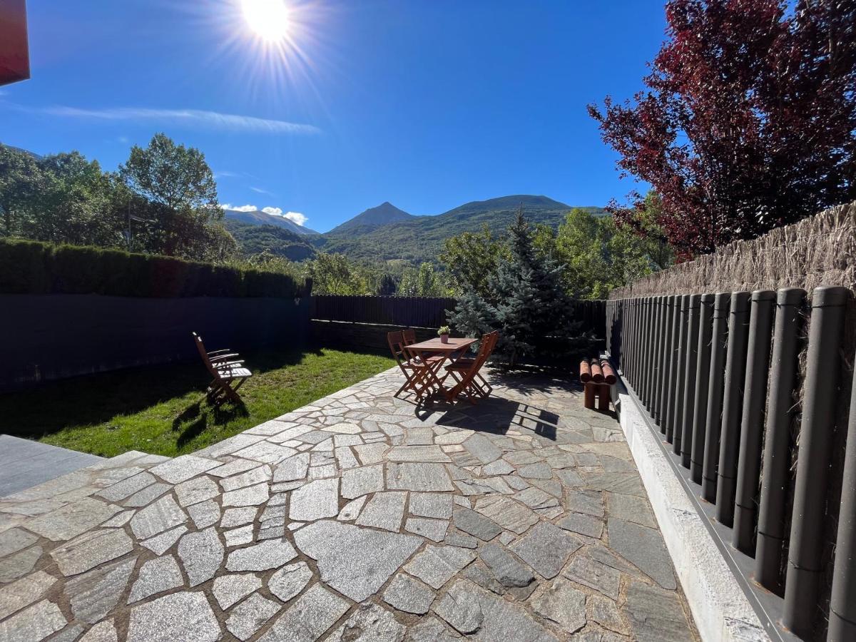 B49 - Bajo Con Jardin Peguera - Villmor Apartment Benasque Exterior photo